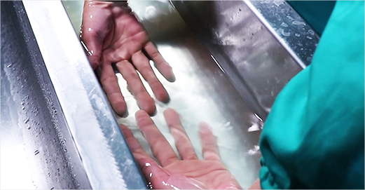 30S洗濯消毒，是进入车间的必须法式